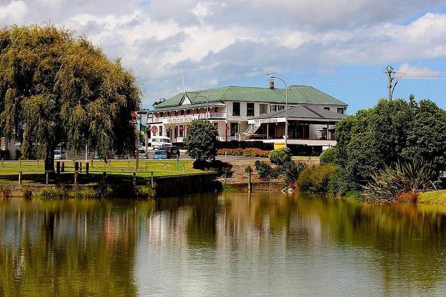 The Kentish Hotel Waiuku Luaran gambar